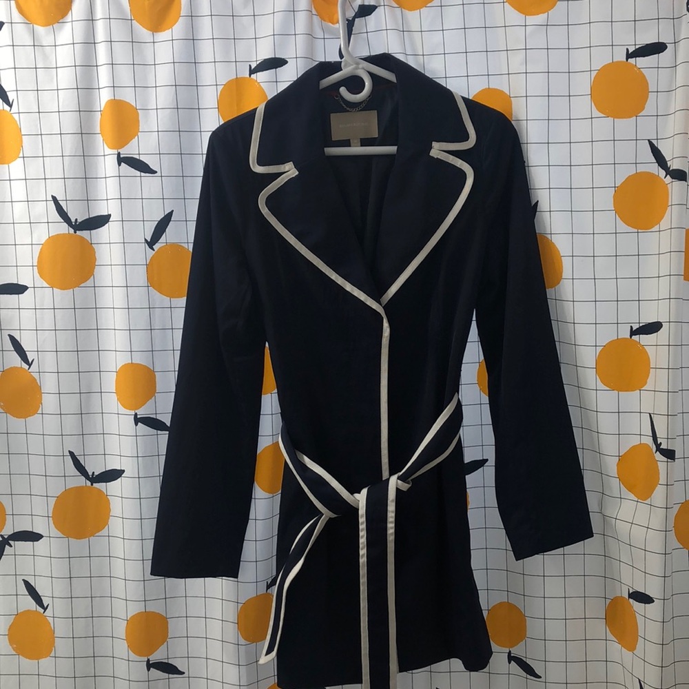 Banana republic coat size medium, navy